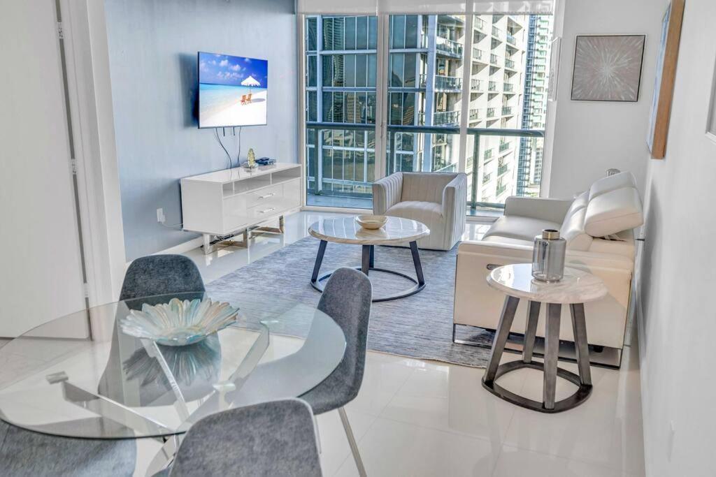 Apartment Emblematic Unit At Icon In The Heart Of Brickell Miami