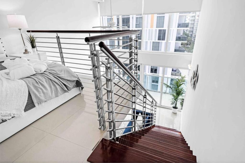 Cozy King Loft W/amazing Views Apartment Miami