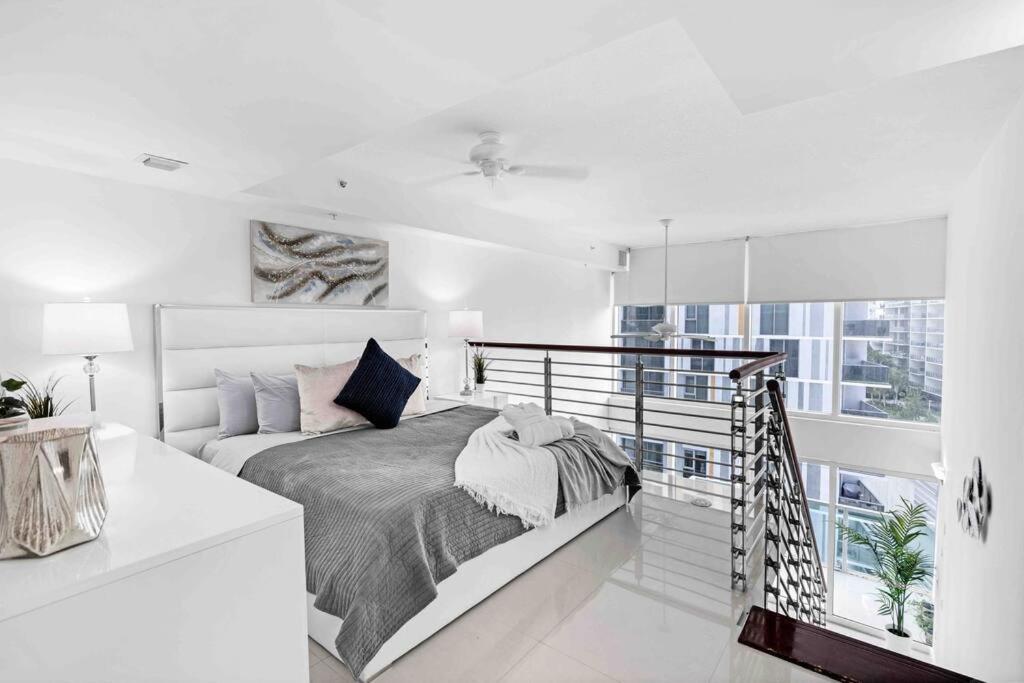 Cozy King Loft W/amazing Views