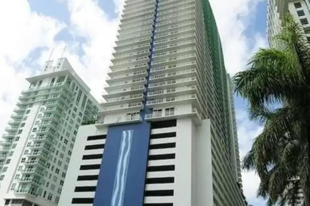 Views At Brickell Apartment Miami