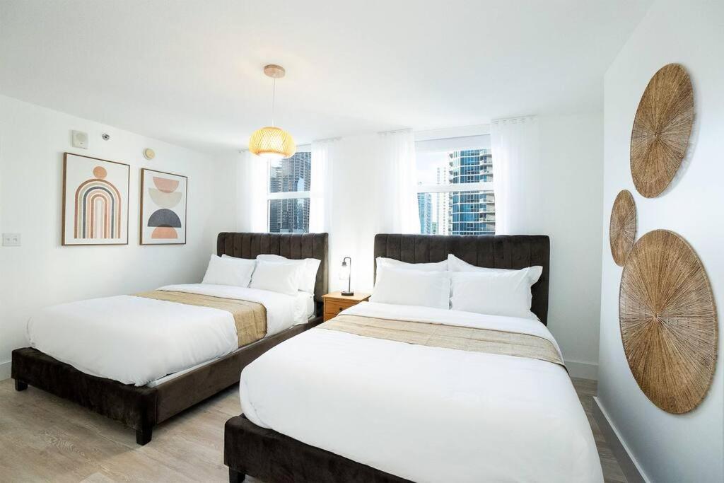 Views At Brickell Apartment *