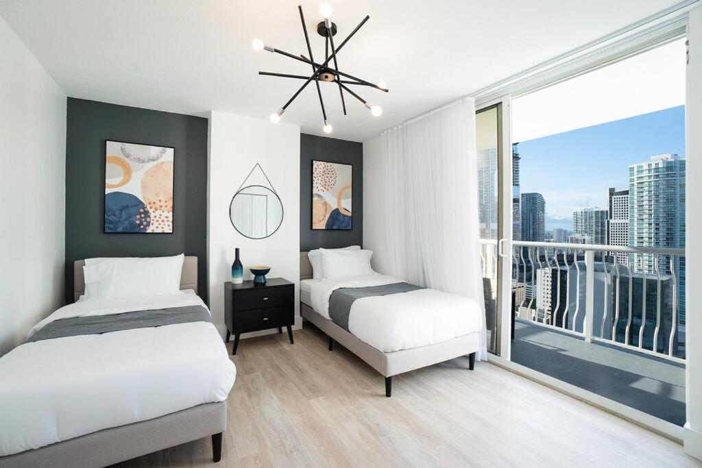 Apartment Views At Brickell *