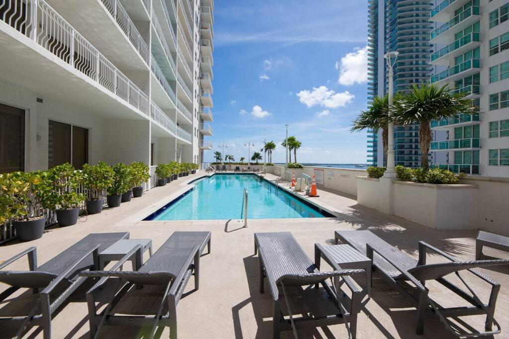 Apartment Ocean View 3 Bedrooms In W Parking Miami