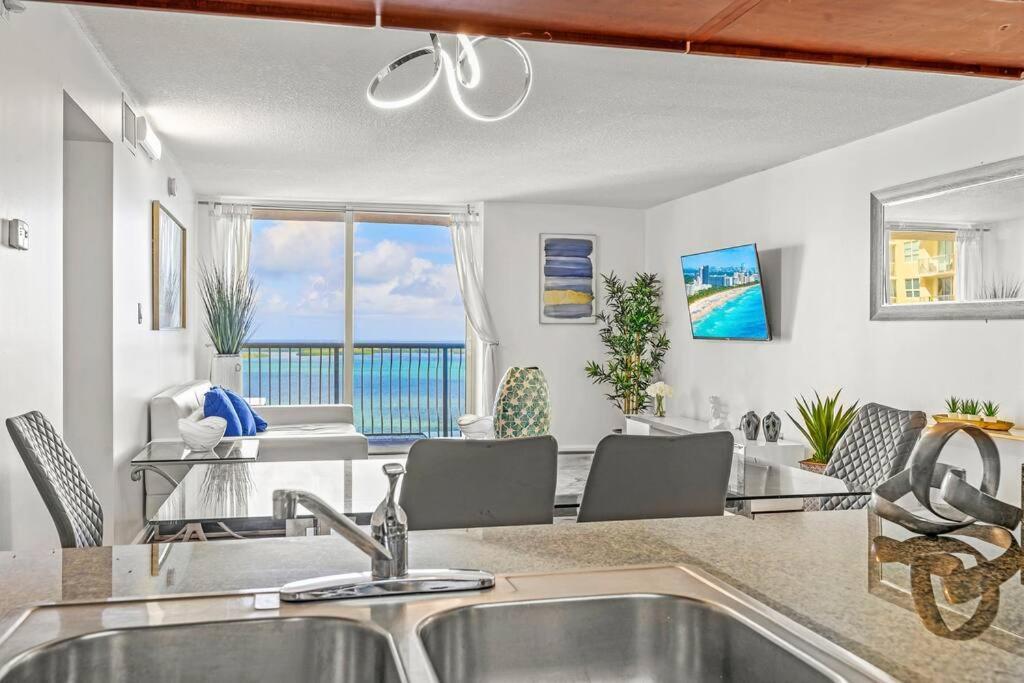 Apartment Spacious Ocean View Unit In The Heart Of Brickell Miami