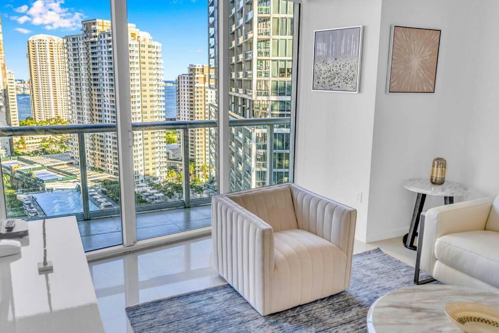 Apartment Emblematic Unit At Icon In The Heart Of Brickell *