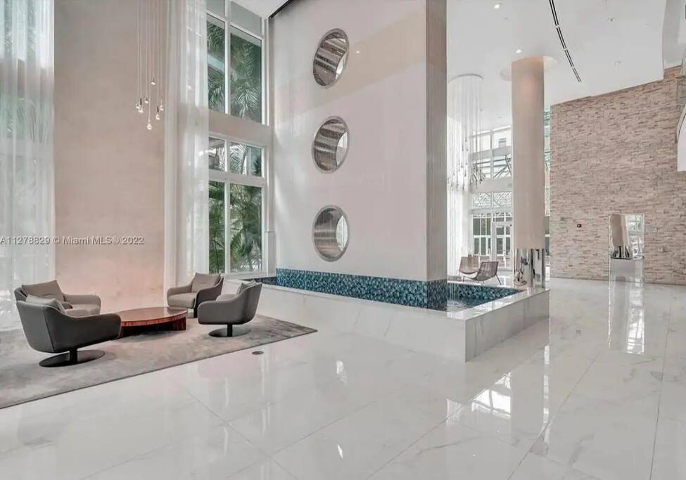 Cozy King Loft W/amazing Views Miami