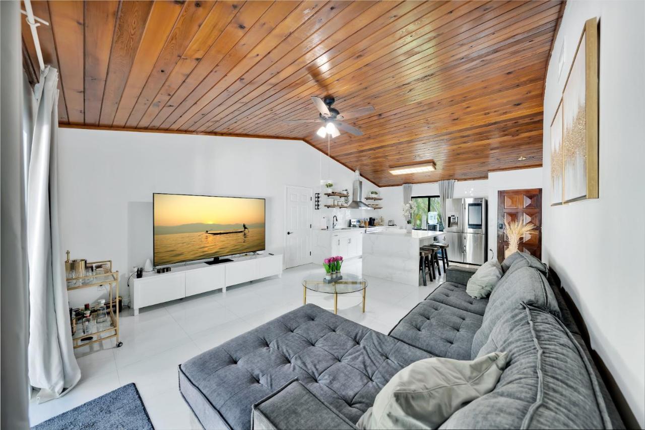 Farmhouse Miami