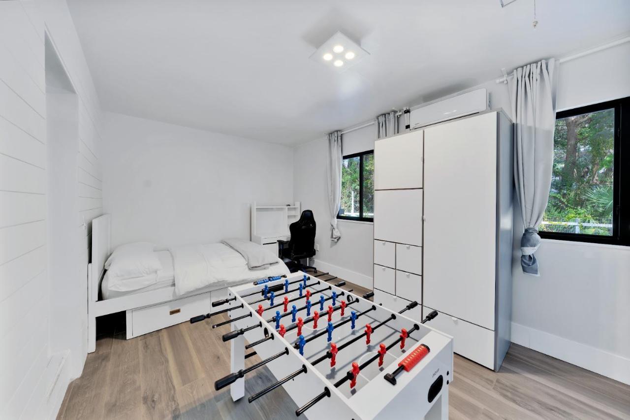Farmhouse Miami Villa