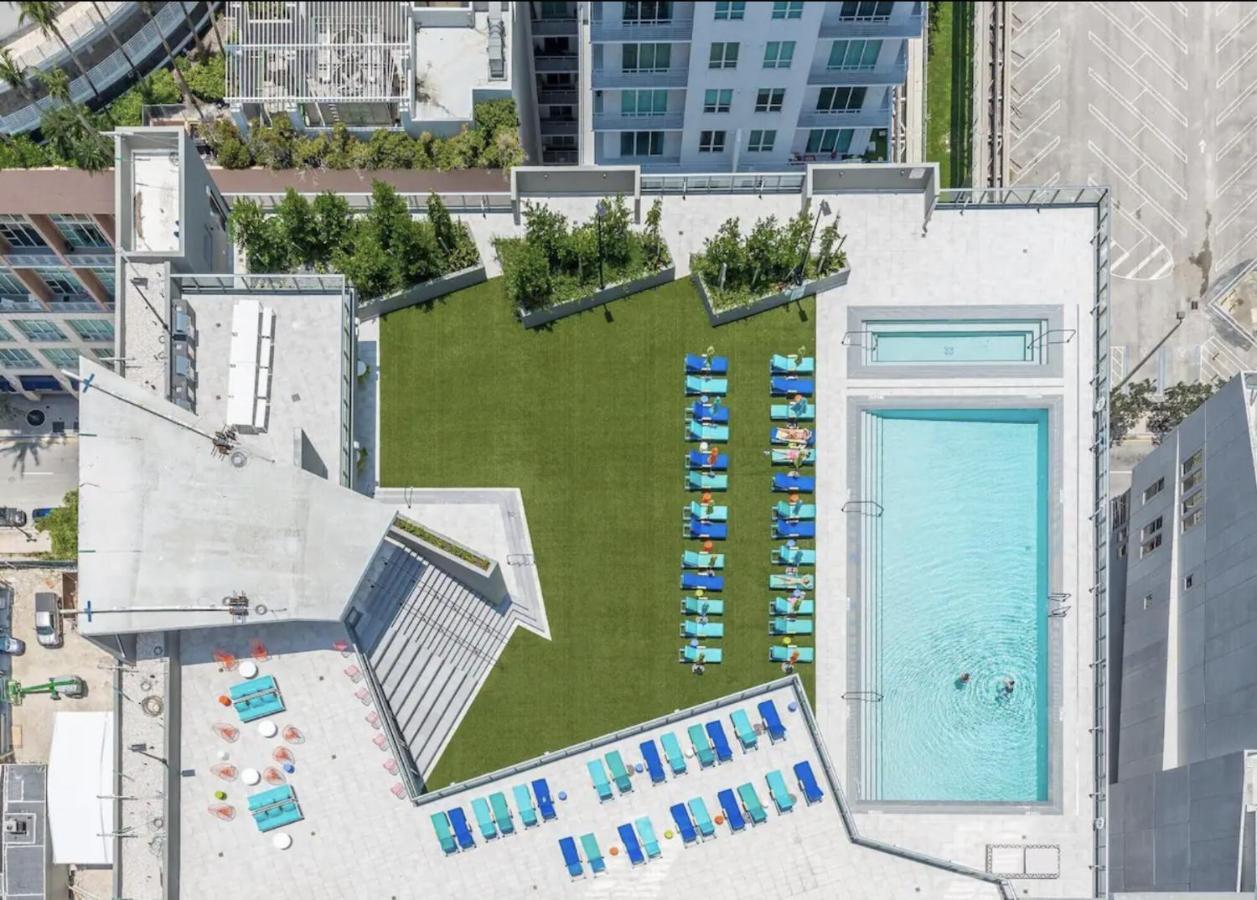 Luxury Studio In Heart Of Downtown With Ocean View * Miami