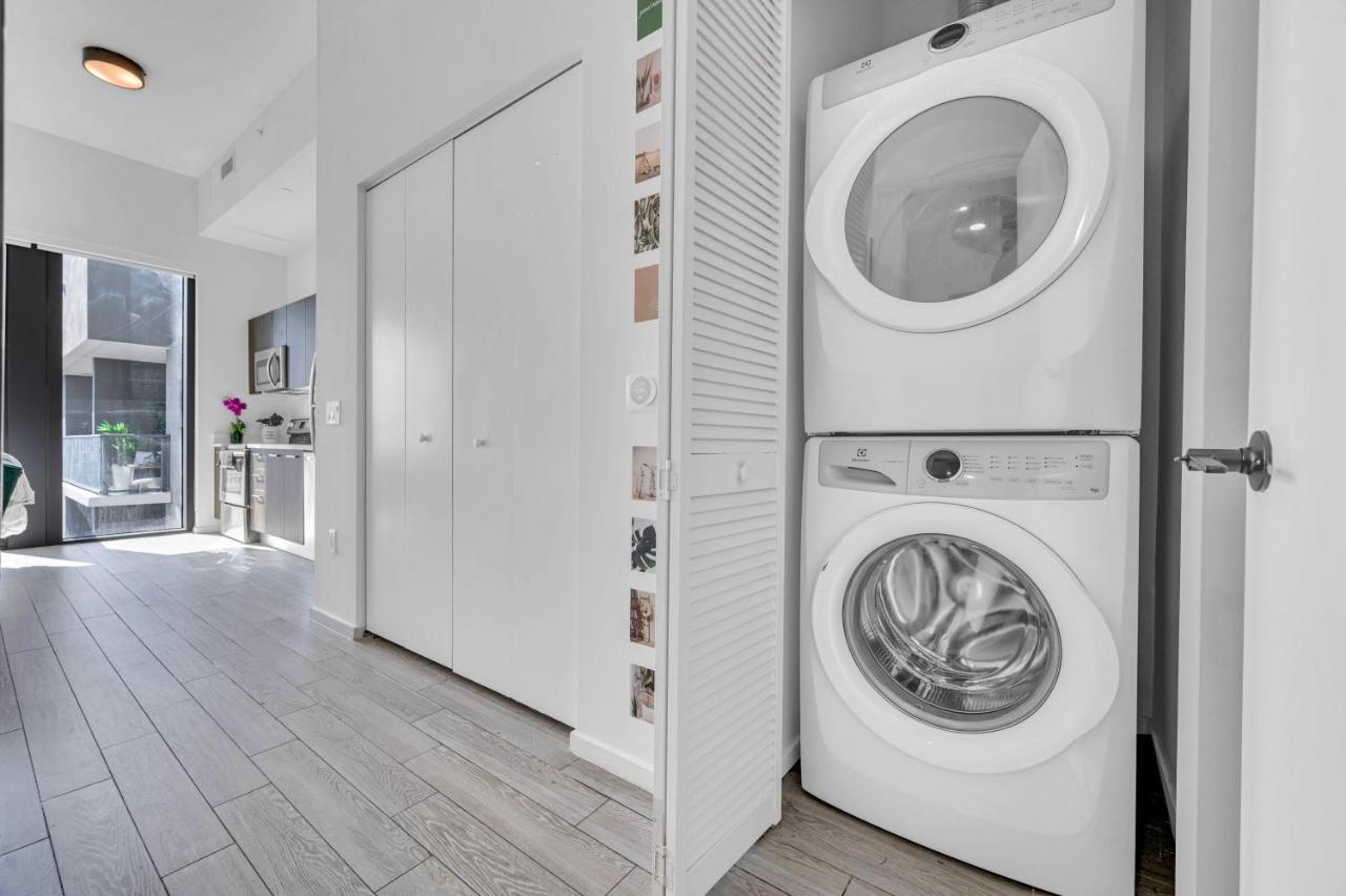 Apartment Luxury Studio In Heart Of Downtown With Ocean View *