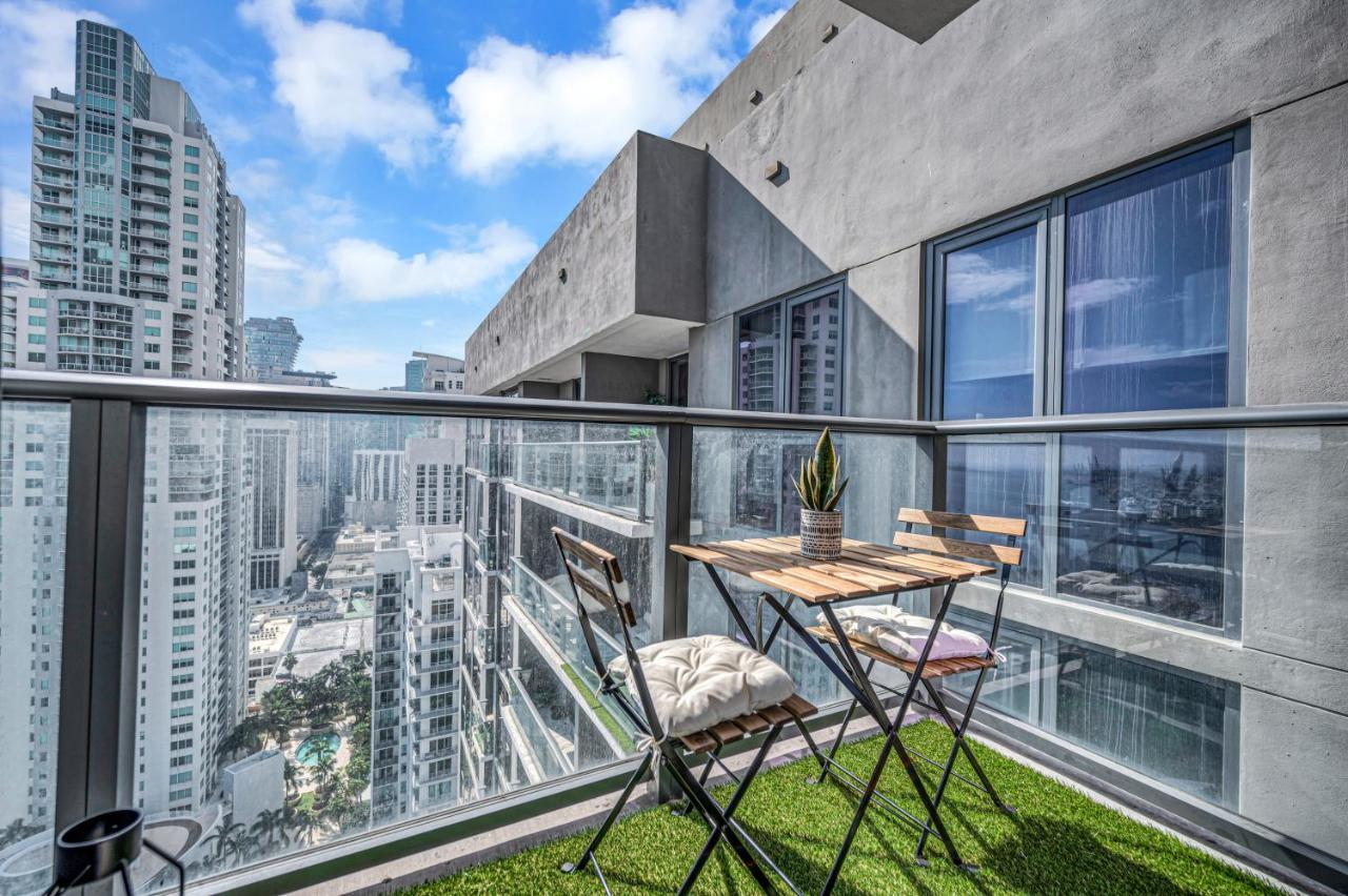 Luxury Studio In Heart Of Downtown With Ocean View *