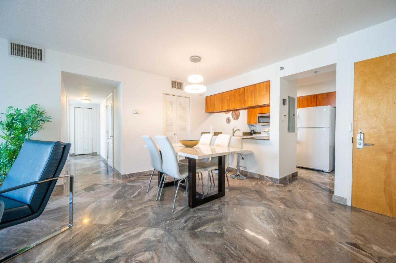 Luxury 2 Bedrooms Brickell Bay Holiday home