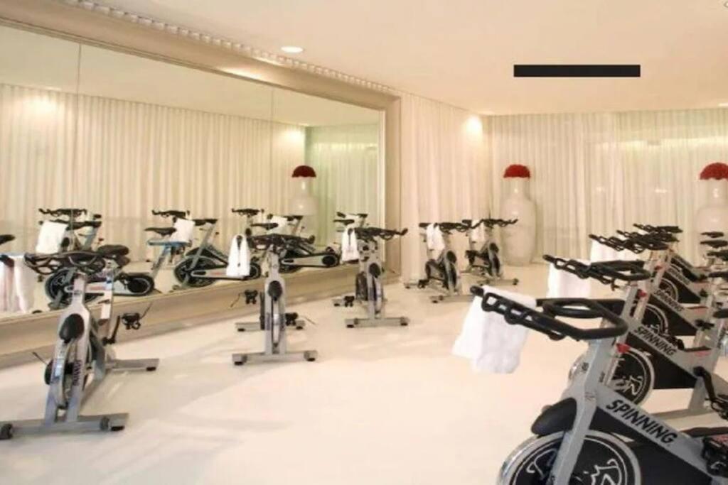 Apartamento 2 Bedroom With Stunning Views At The W Residences Miami