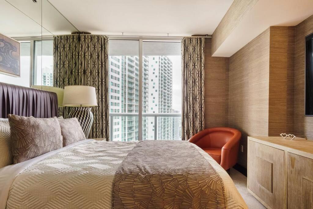 2 Bedroom With Stunning Views At The W Residences Apartamento