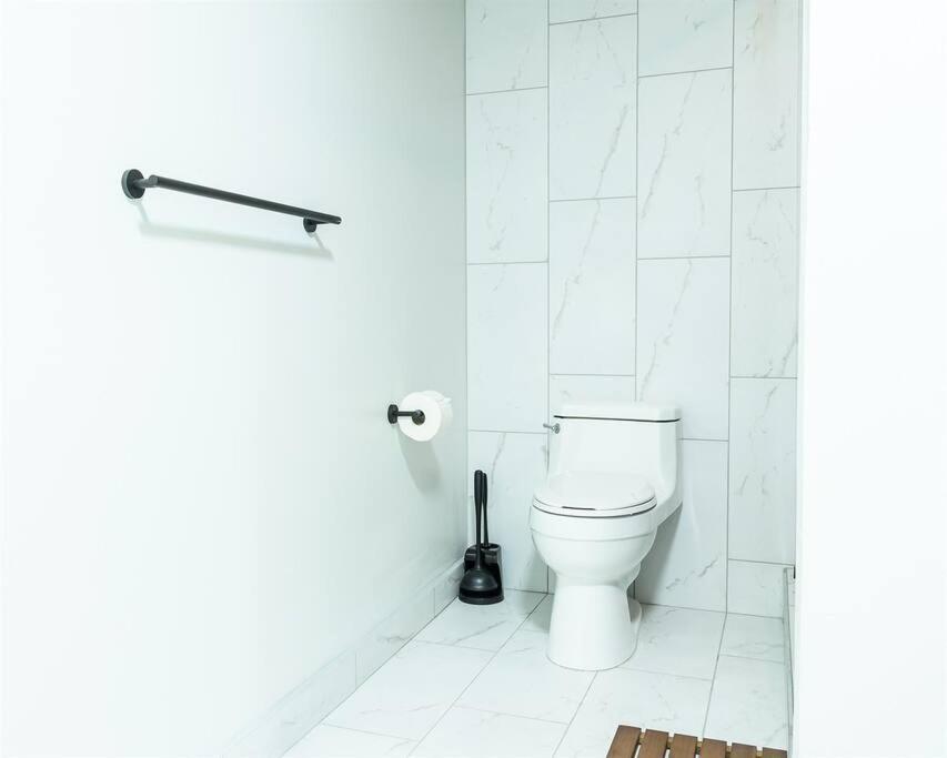 Luxury 2bd 2ba Wynwood With Pool & Free Parking *