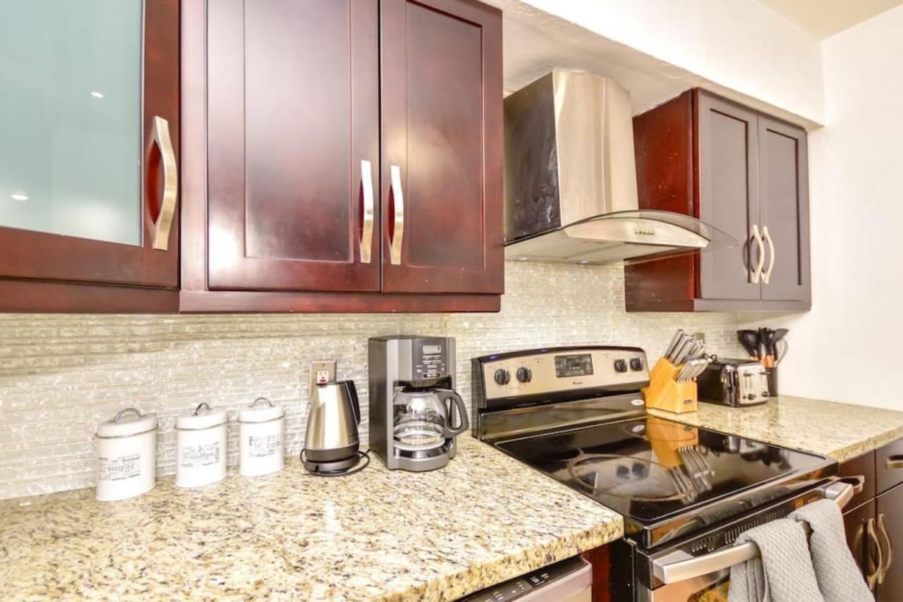 Villa Five Bedroom With Pool In Highland Lakes Near Aventura Mall Miami
