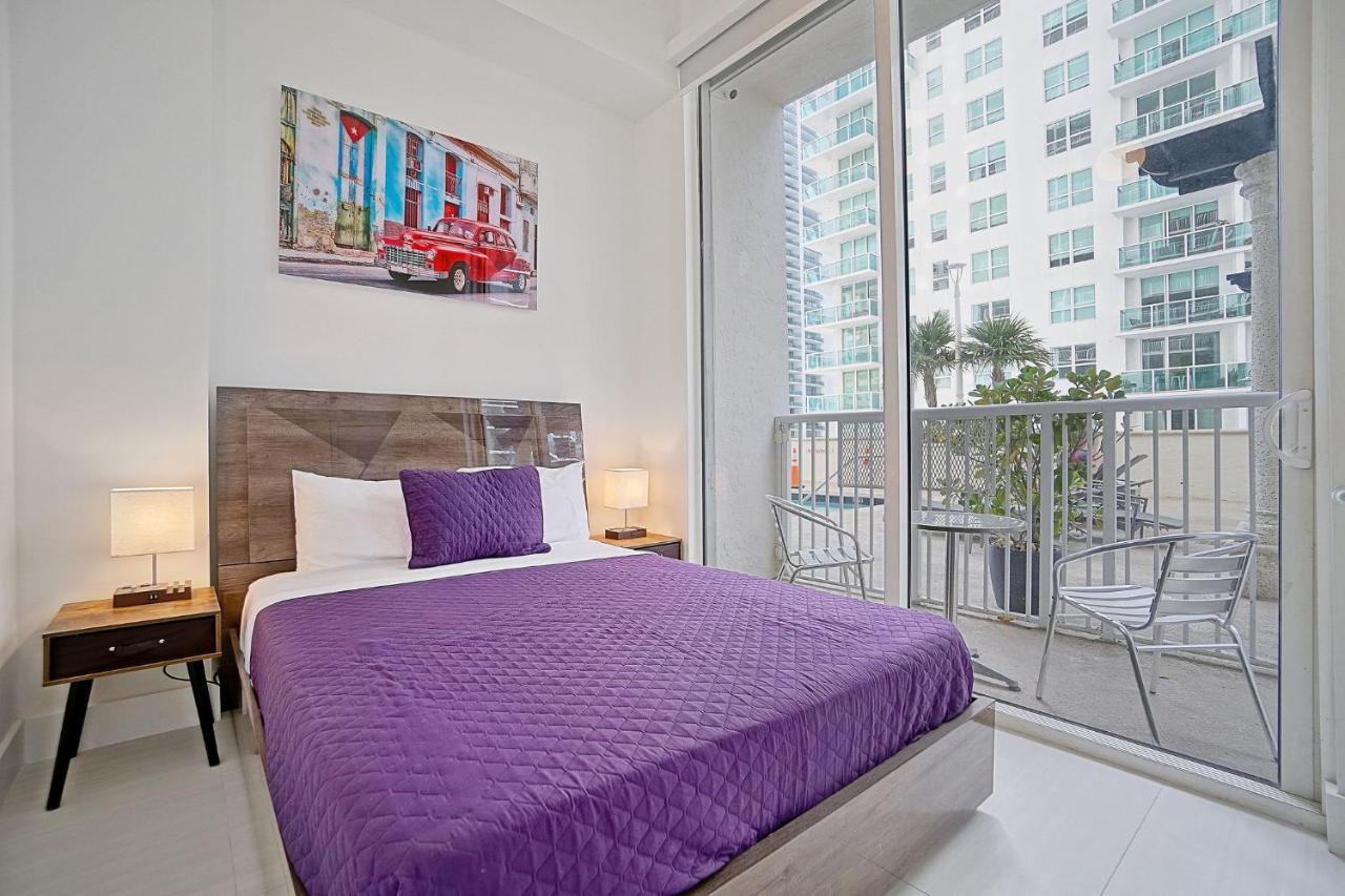 Brickell 4 Bedrooms High Ceiling Loft On The Pool Apartment *