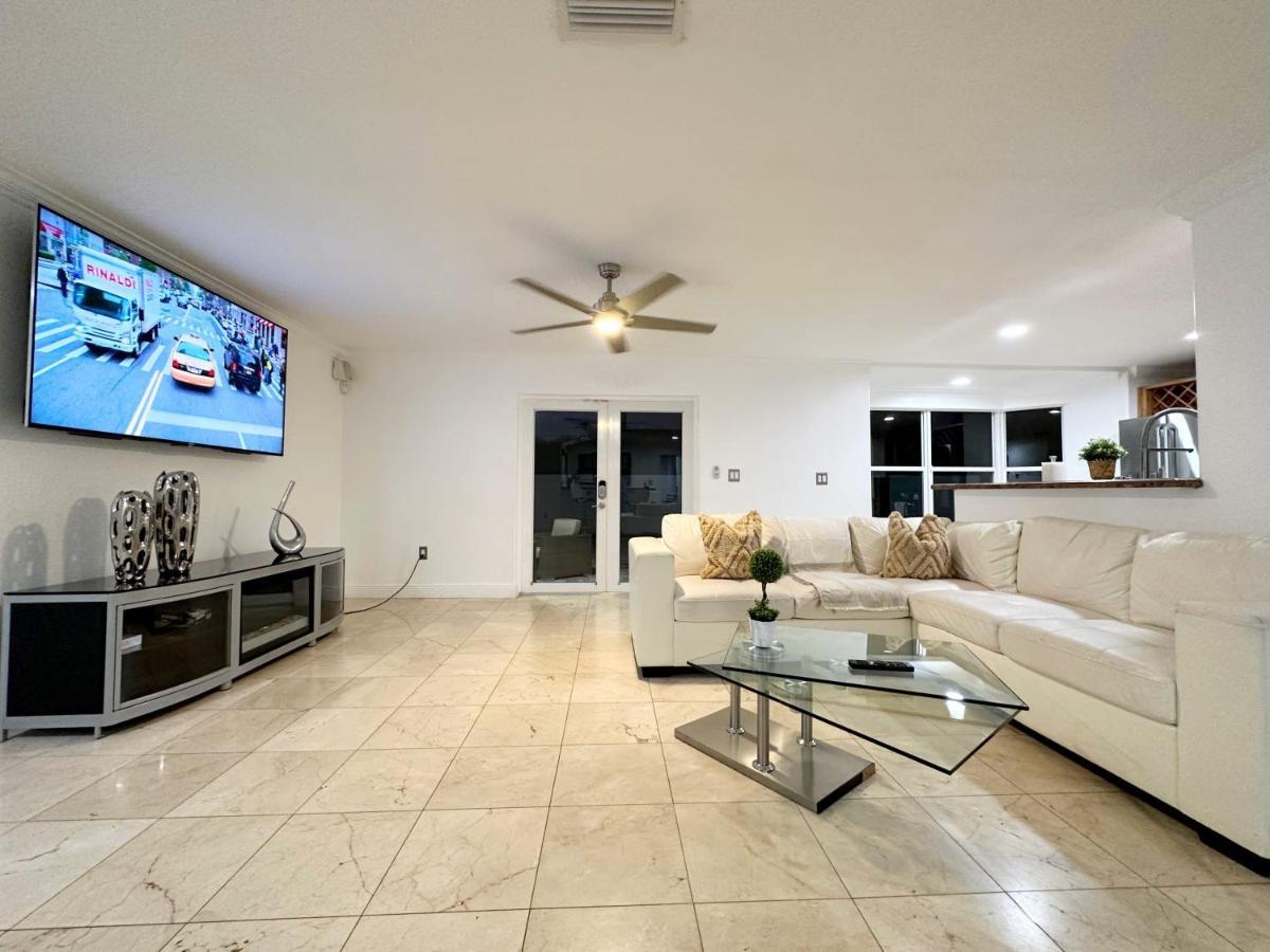 Spacious And Luxurious 4bd 3br House Pool Tub Bbq Private * Miami