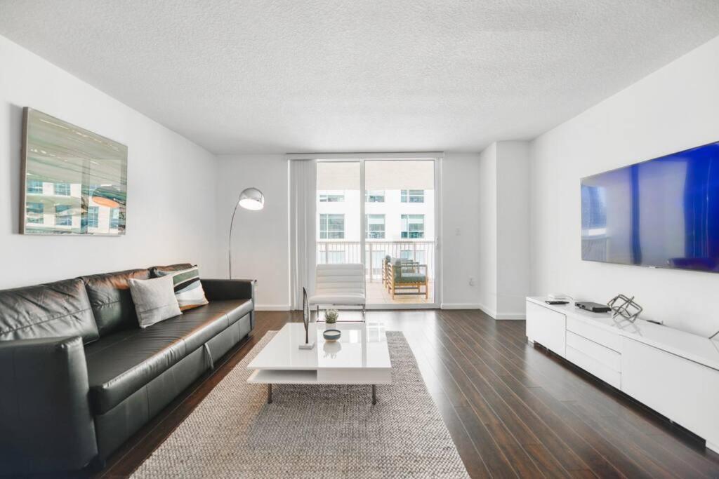 Apartment Awesome At Brickell W Free Parking *