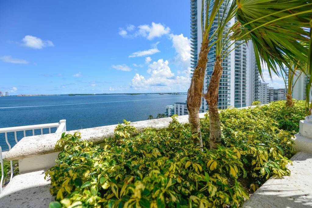 Awesome At Brickell W Free Parking Apartment *