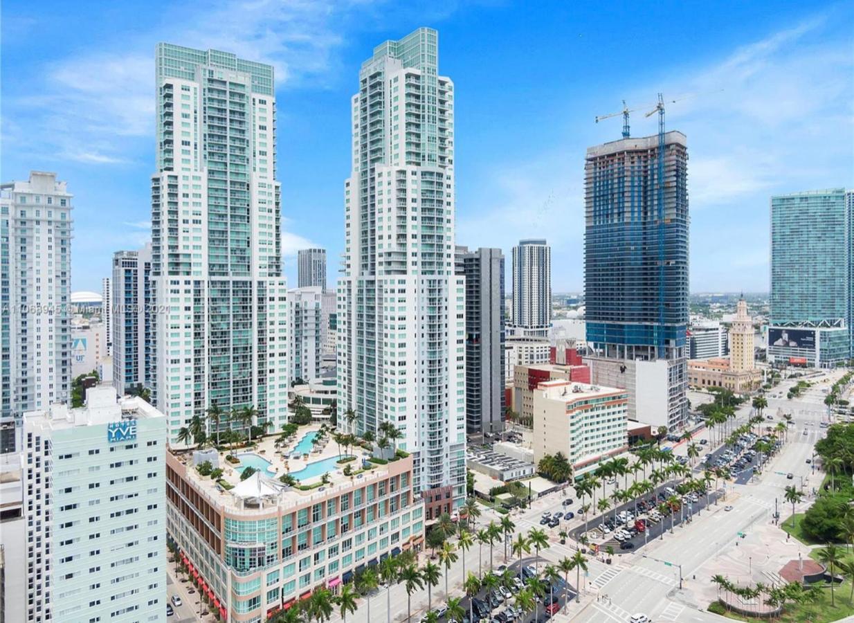 Apartment And Luxurious Living In Downtown Miami