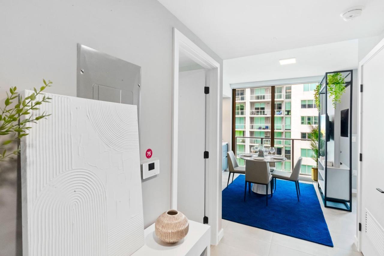 - Casiola Studio's - Near Cruise Terminal, Bayfront Park And Kaseya Center Miami