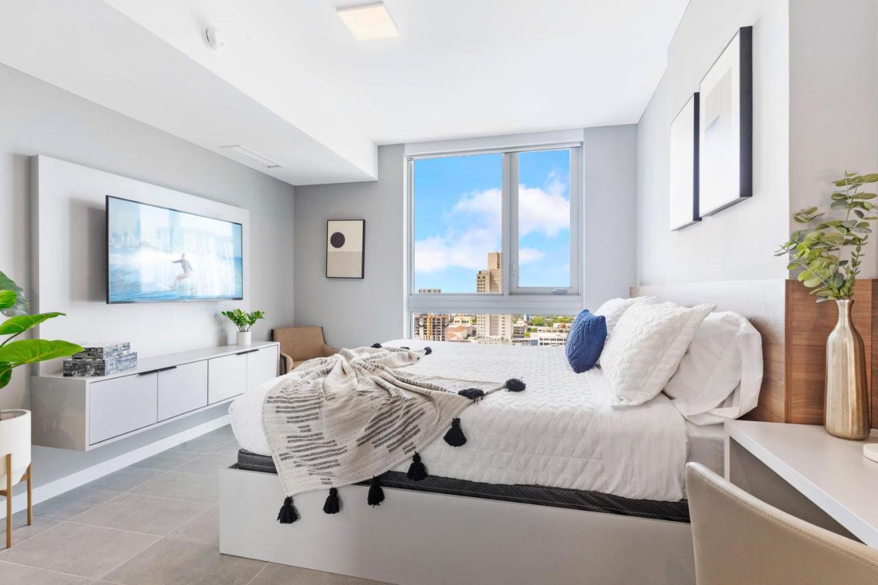 - Casiola Studio's - Near Cruise Terminal, Bayfront Park And Kaseya Center * Miami