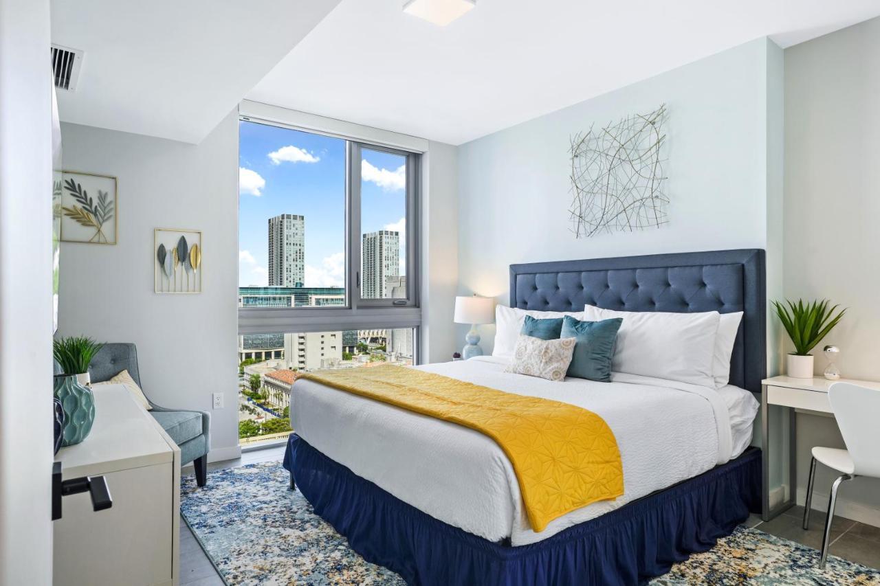 - Casiola Studio's - Near Cruise Terminal, Bayfront Park And Kaseya Center *