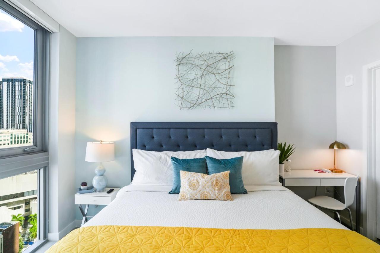 - Casiola Studio's - Near Cruise Terminal, Bayfront Park And Kaseya Center Miami