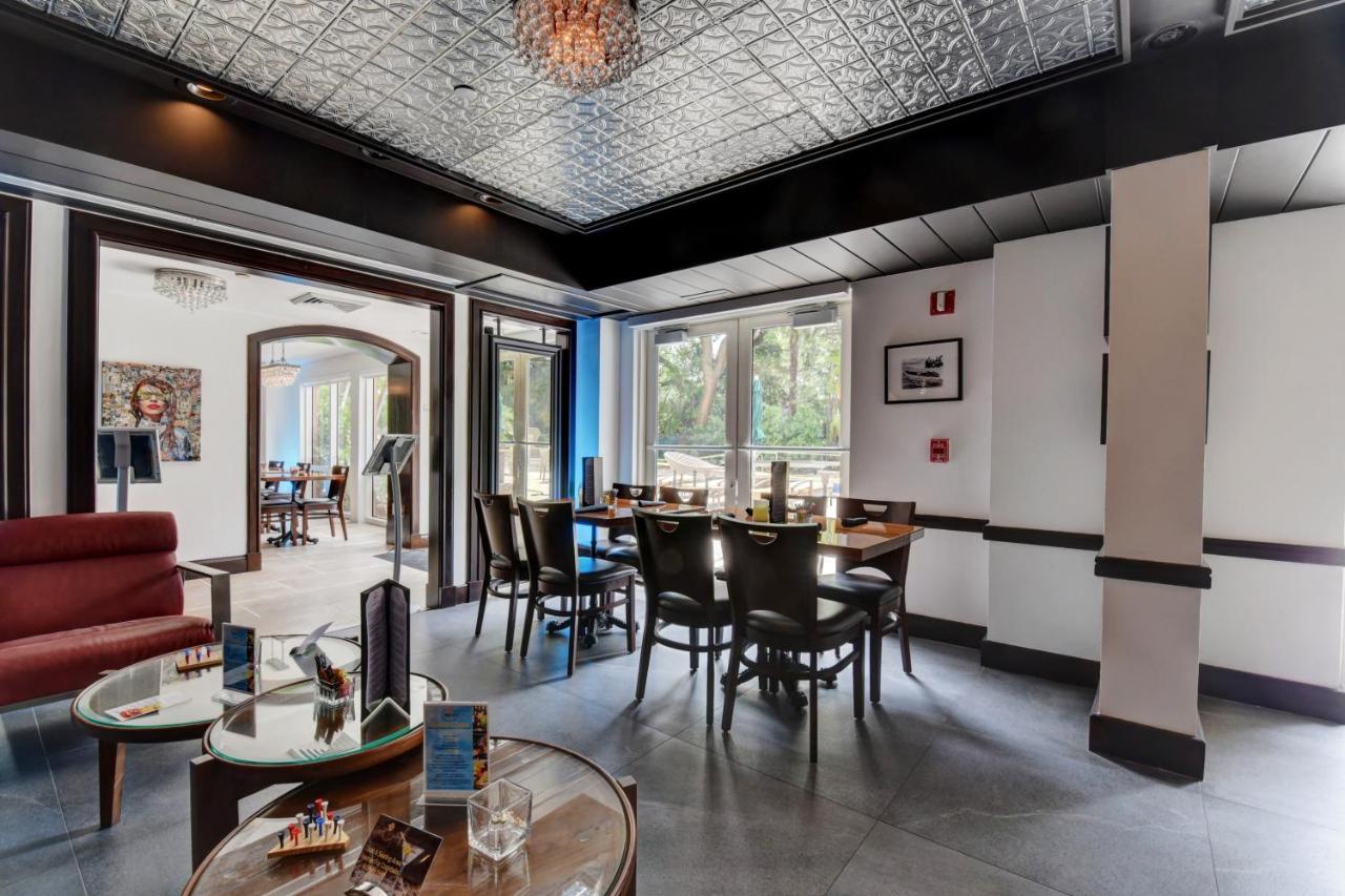 Hotel The Mutiny Luxury 4*