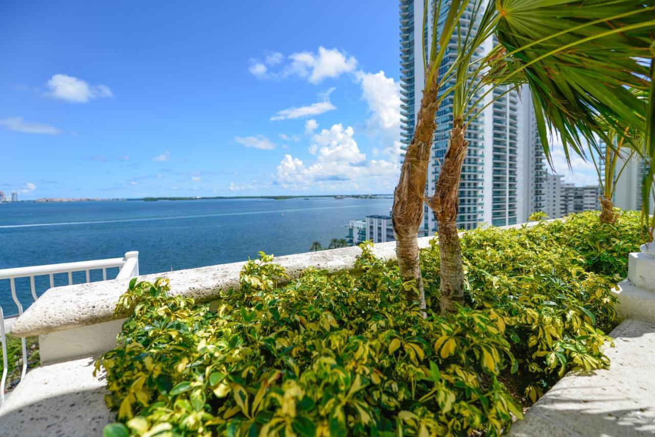 Apartment We Host - Amazing Brickell With Ocean-pool View *