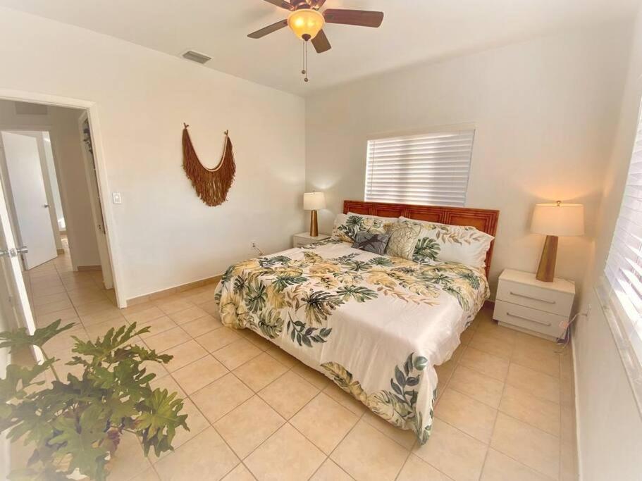 Tropical Charm Little Havana Calle Ocho 2 Apartment