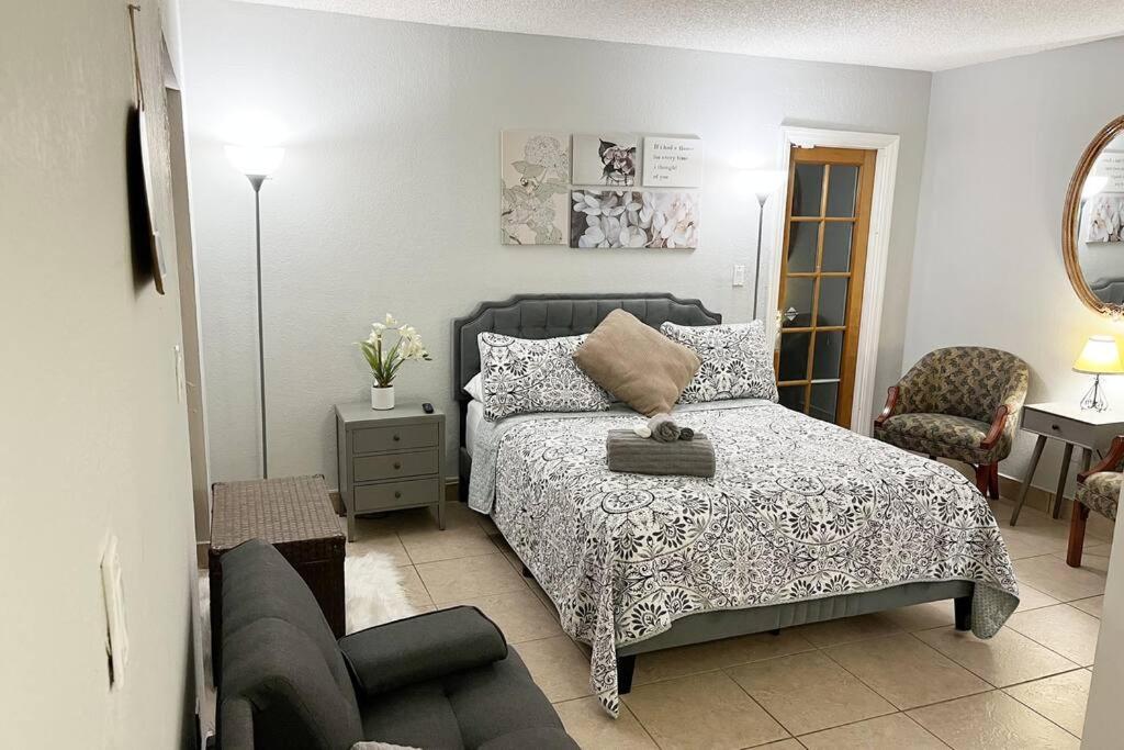 Amazing & Cozy Duplex Near Zoo ! Casa de férias *