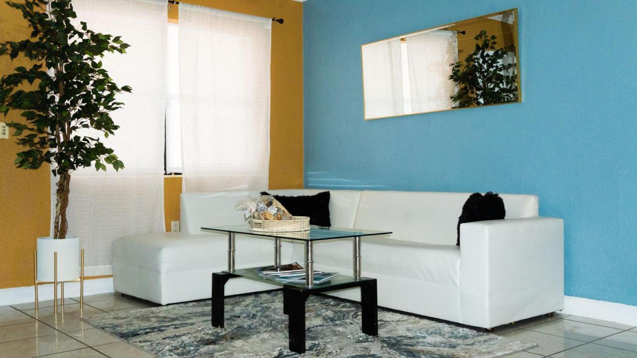 Apartment Mne Luxury In One Bedroom Miami