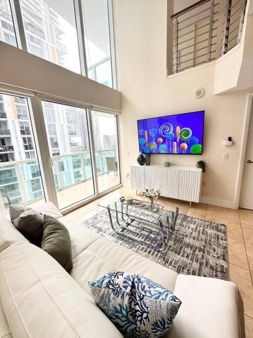 Sublime Views 2br Double Balcony Loft * Miami