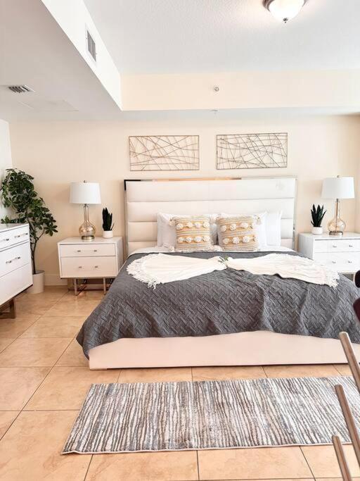 Sublime Views 2br Double Balcony Loft