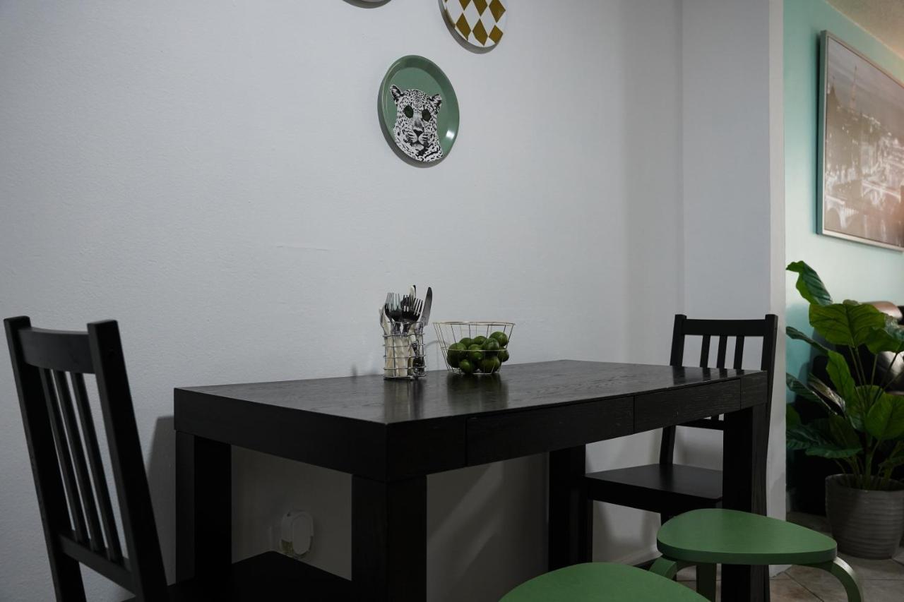 Spacious & Stylish 2br Gem Apartment
