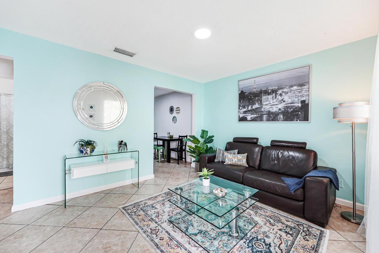 Spacious & Stylish 2br Gem Miami