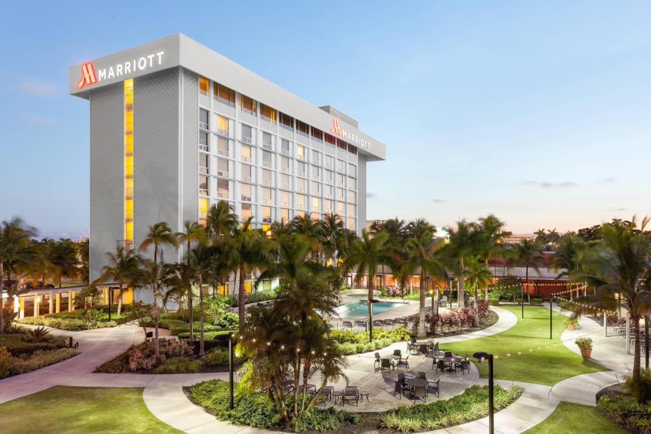 Airport Marriott Hotel 4*