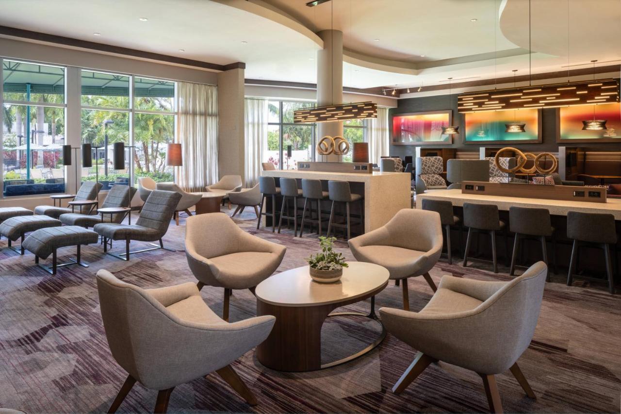Courtyard By Marriott Airport Miami