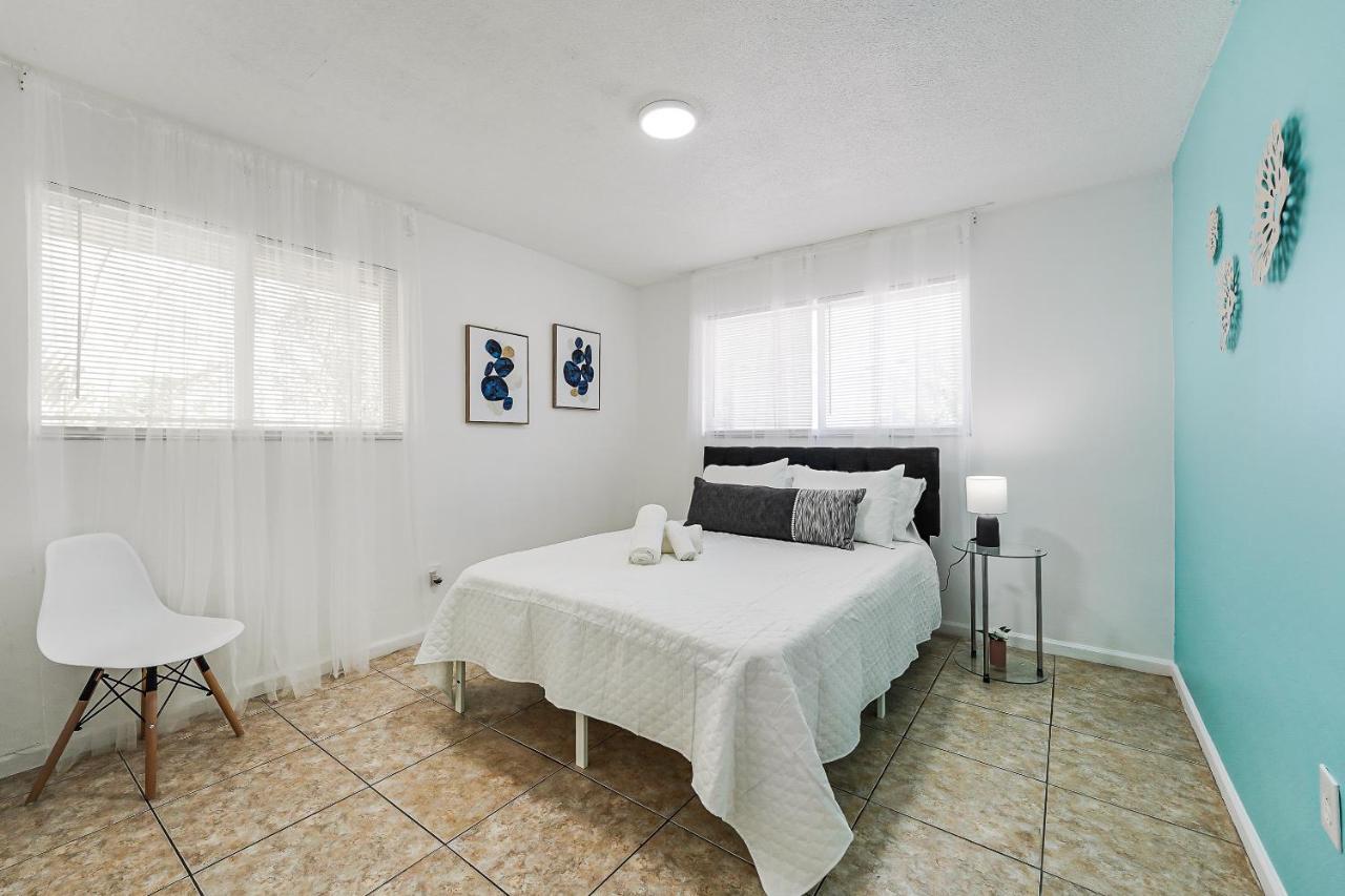 Spacious & Stylish 2br Gem Apartment Miami