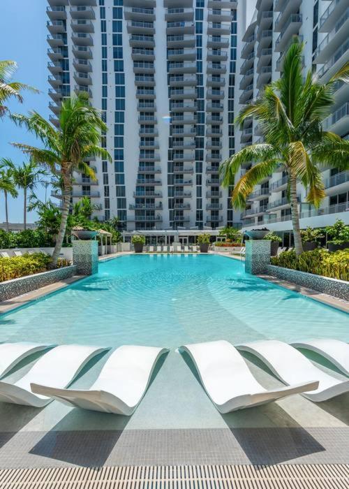 Luxurious View Apartment Miami