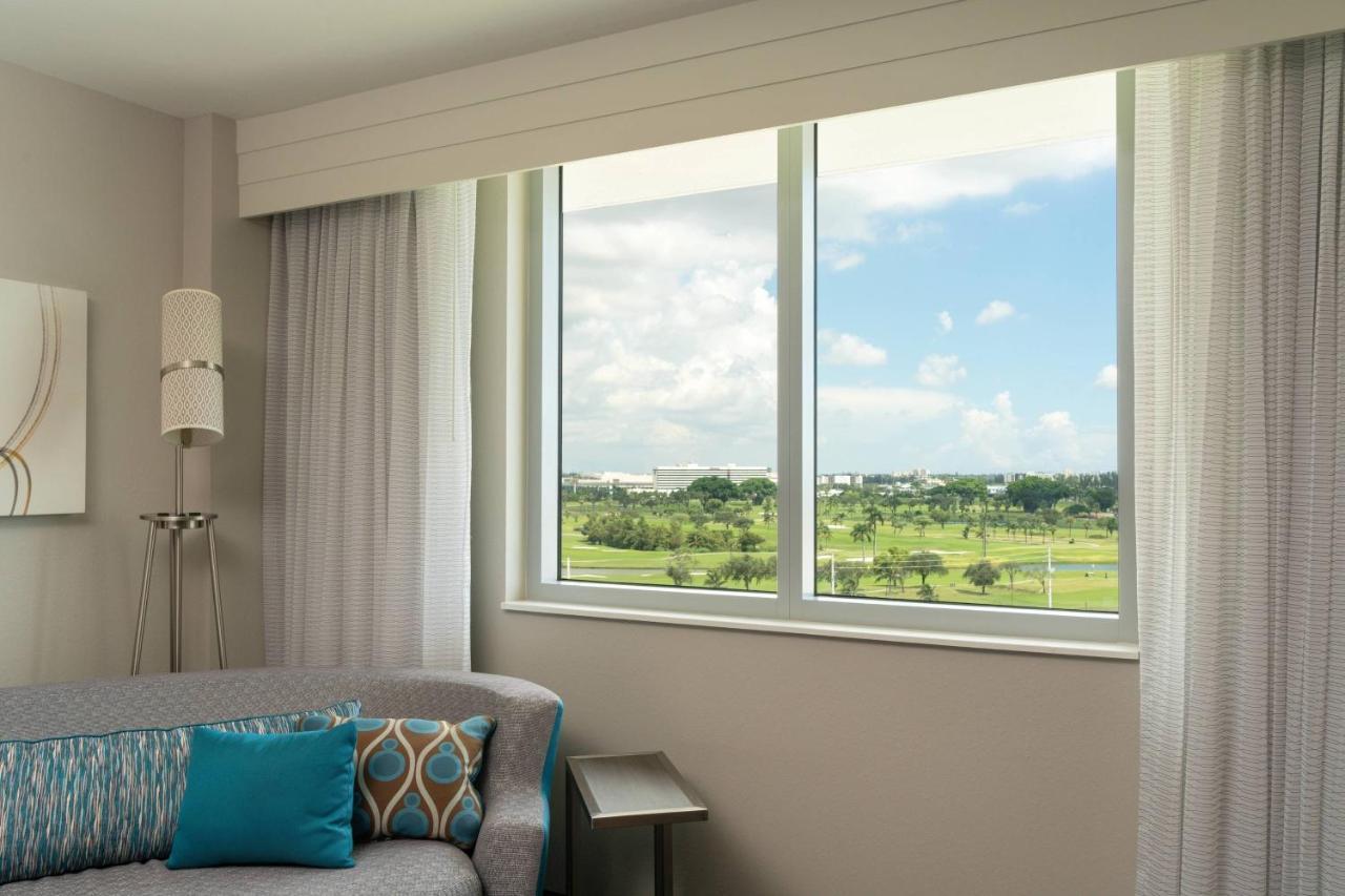 Courtyard By Marriott Airport Hotel Miami