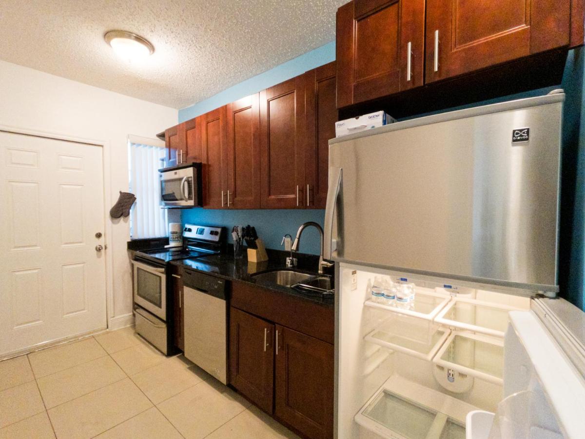 Marlins Park - Apt 3 - Cuba Libre Apartment Miami