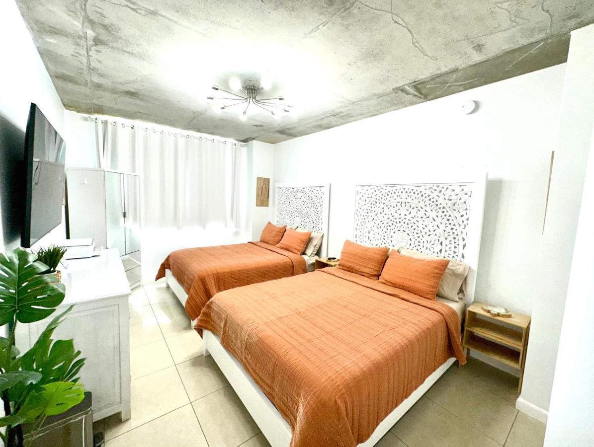 Elite 1bd 1bth At Midblock Miami