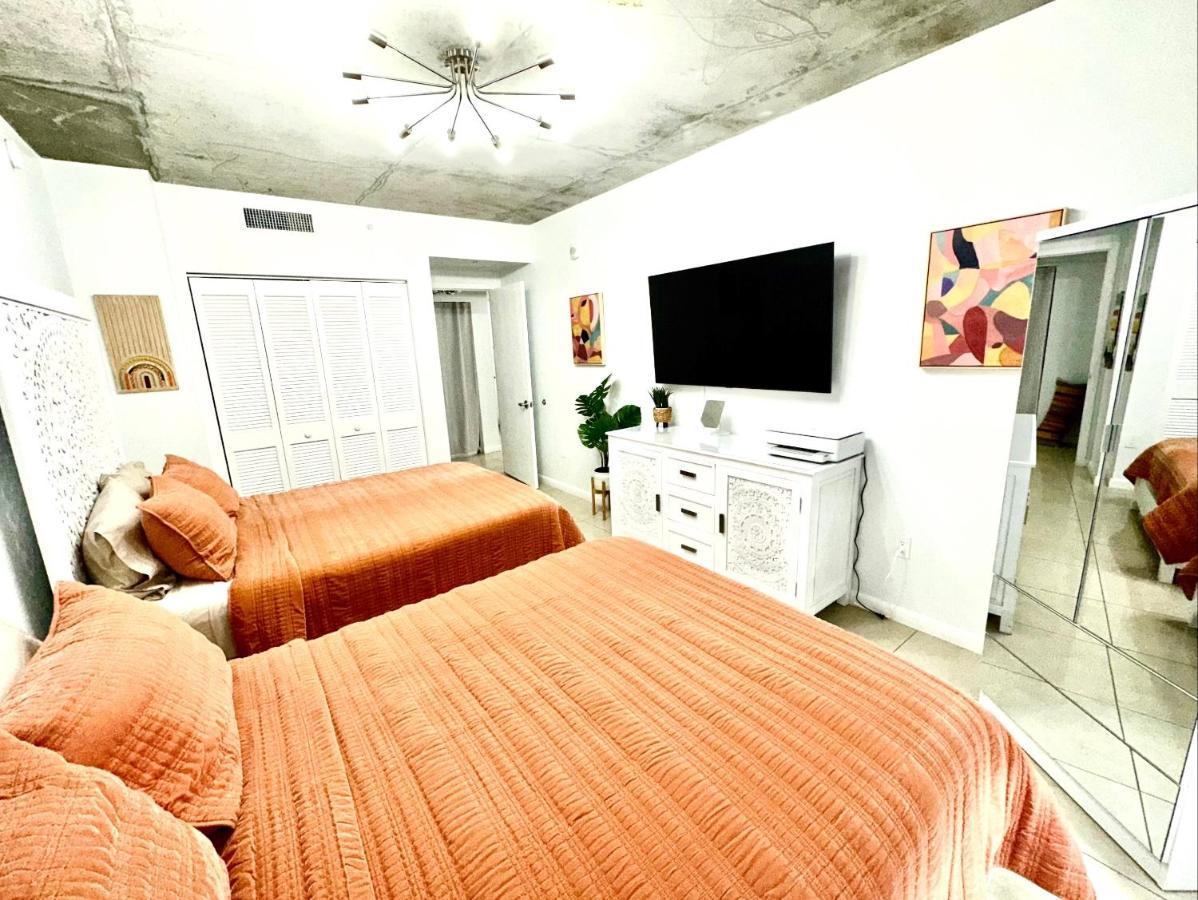 Elite 1bd 1bth At Midblock Aparthotel
