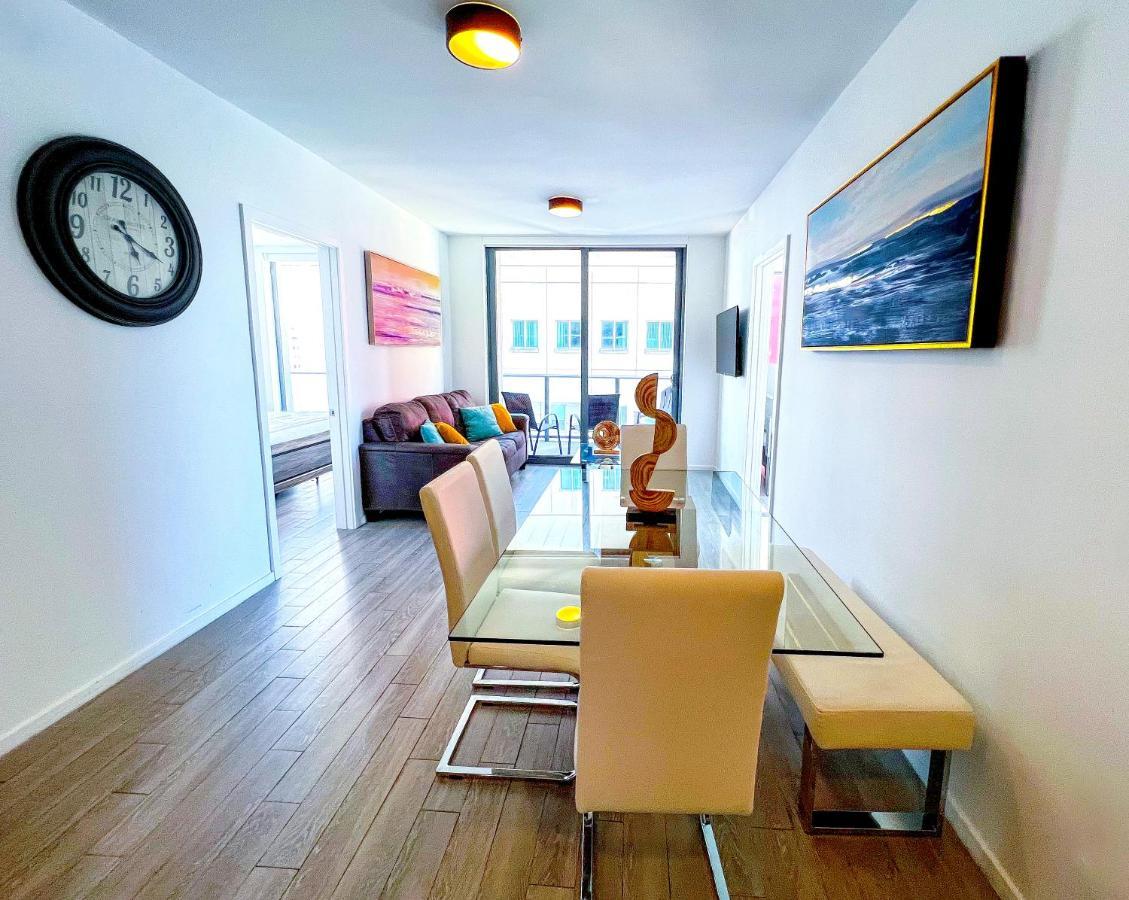 Apartment Complex Full Amenities & Entertainment! *