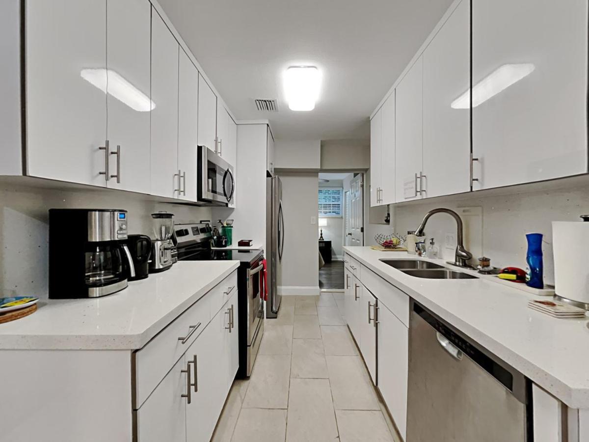 Holiday home Townhouse With Patio, Gazebo, Free Parking, Centrally Located Miami