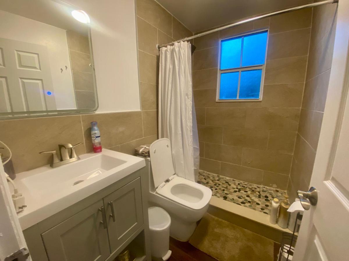 Holiday home Bright Townhouse 3 Bedroom Free Parkig Garden