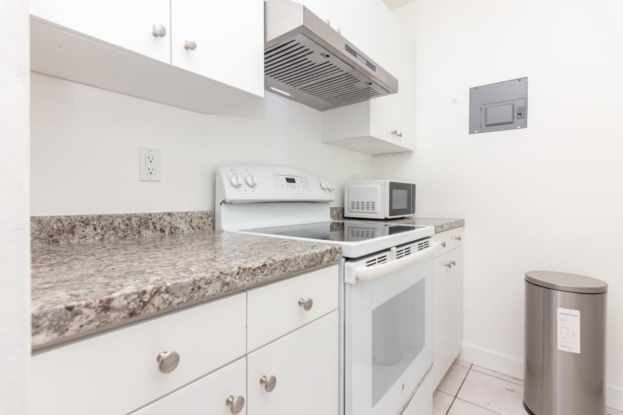 One Bedroom - With Parking & Balcony - Heart Of Wynwood * Miami